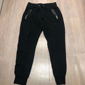 Men’s sweatpants/joggers